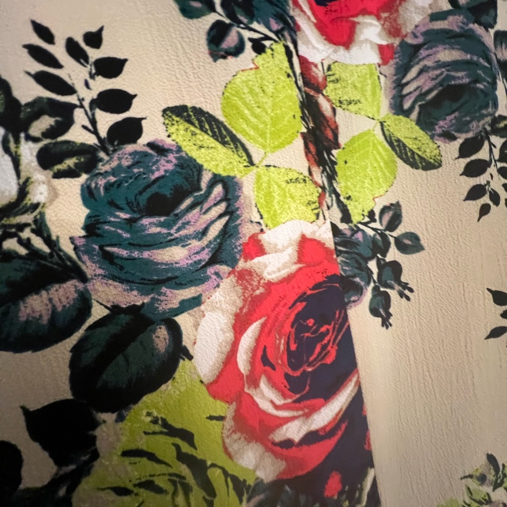 NEW VILA Floral Jacket with Black Trim - Picture 6 of 8